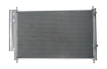 Klima Radyatörü Kondenser Toyota Aurıs Corolla 1.33L 1Nr-Fe Nre150 Nre180 10-> 1.4L 1Ndtv D-4D Nde 150 Nde180 07-18 / 1.6L 1Zr-Fe 1Zr-Fae Zre151 Zre181 10-> BOSCH 1986AD2013