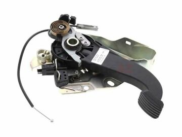 Mercedes W204 Kasa Ayak El Freni Pedalı Komple Orijinal Mercedes Marka A2044201584