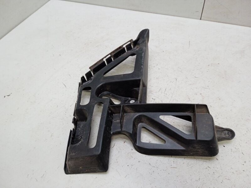 Arka Tampon Sağ-Sol Sportu Megane Iı 07>09 AFT 8200146041-042