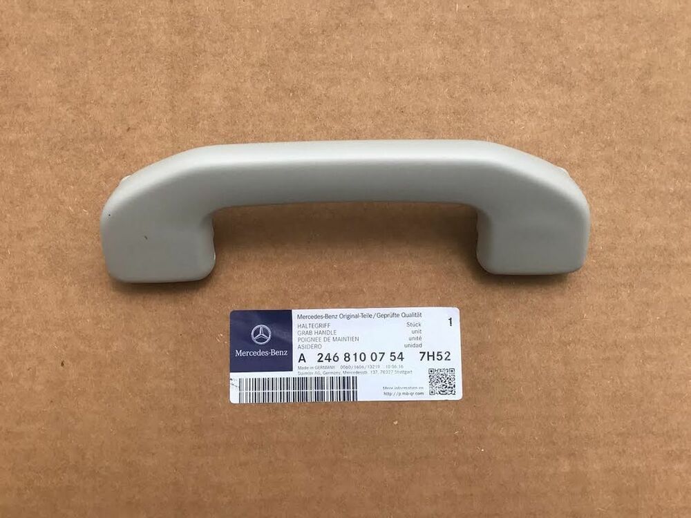 Mercedes W246  Kasa Ön Tavan Tutamağı Orijinal Mercedes 24681007547H52 - 2468100754