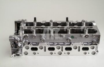 Sılındır Kapagı Mercedes Om651 W176 W204 C218 W212 X204 W639 B906 AMC 908724