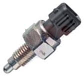 Geri Vites Müşürü Caddy 82-04 -Golf 83-02 -Jetta 84-98 -Polo-Polo Cls 81-01 -Transporter T4 90-03 HELLUX PRM.300025