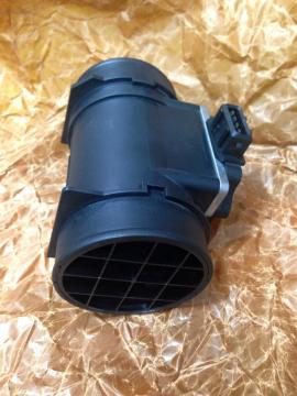 Opel Vectra B 2.0 Motor 16 Valf Hava Debimetresi SİEMENS GM