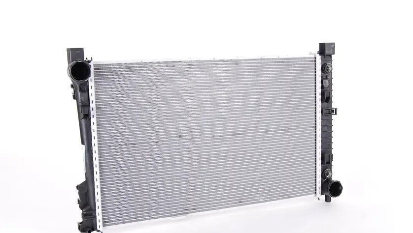 Mercedes W209 Kasa CLK Serisi 200 Su Radyatörü İthal Marka 2035000503